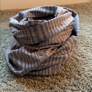 Lululemon Vinyasa Scarf
